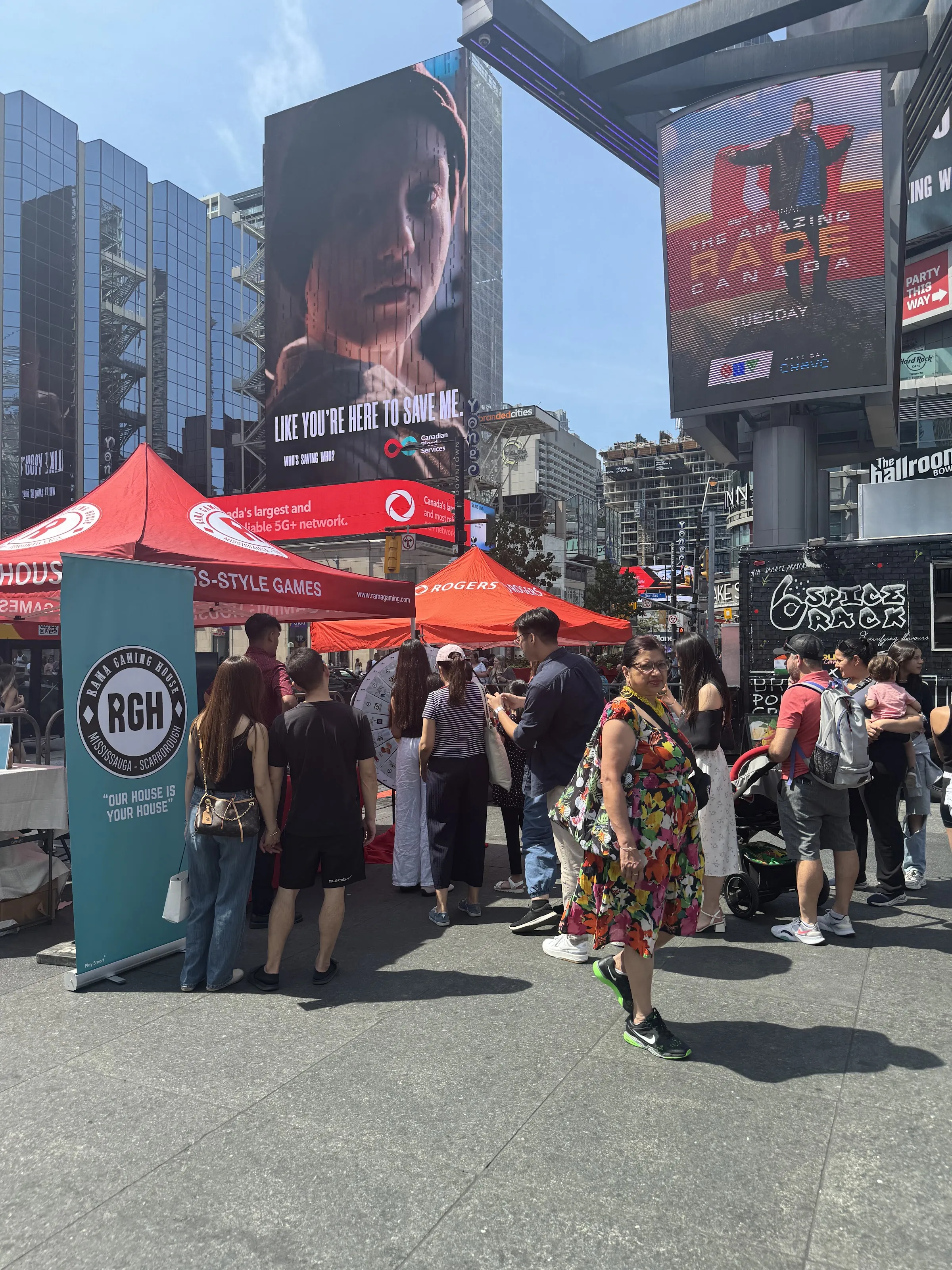 Visitors lining up at the Rama Gaming House booth at WorldFest